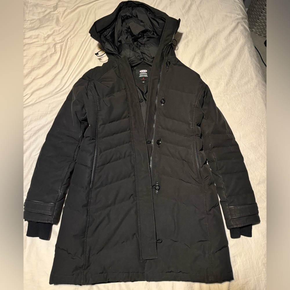 Black Canada Goose Lorette Parka with original coyote fur